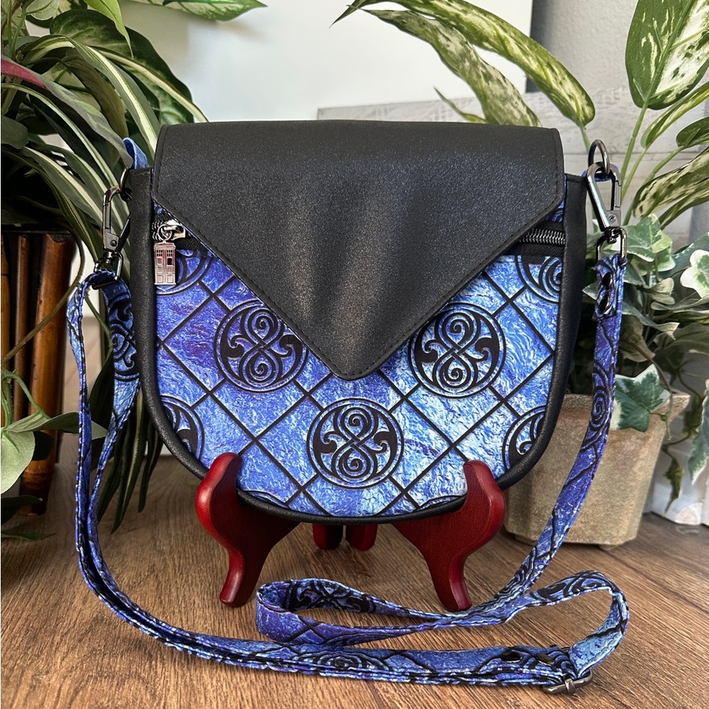 Lisa & Loch Black & Blue Hombre Fabric & Vegan Leather Crossbody Bag Purse